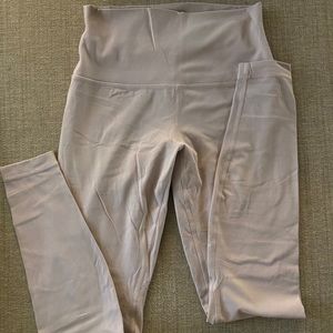 Size 6 Lululemon Aligns